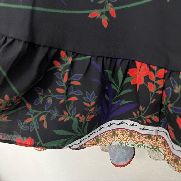 Umgee Oversized Medallion Floral V-Neck Ruffled Sleeves Tunic Women’s Medium - Picture 11 of 12